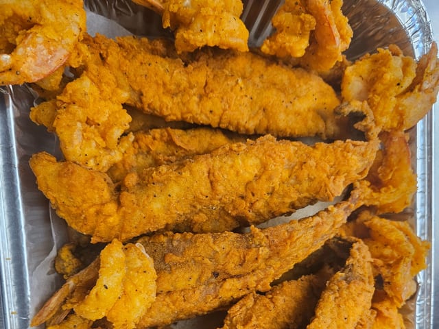 10 Piece Fish & 15 Piece Shrimp.
