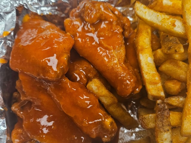 Wingettes & Fries.